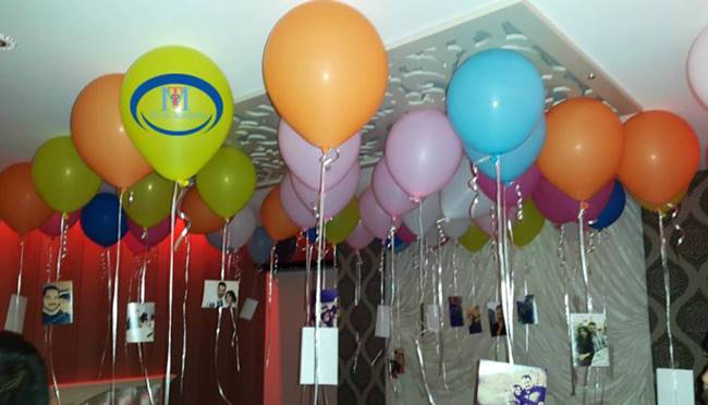 Doğum günü uçan balon süsleme